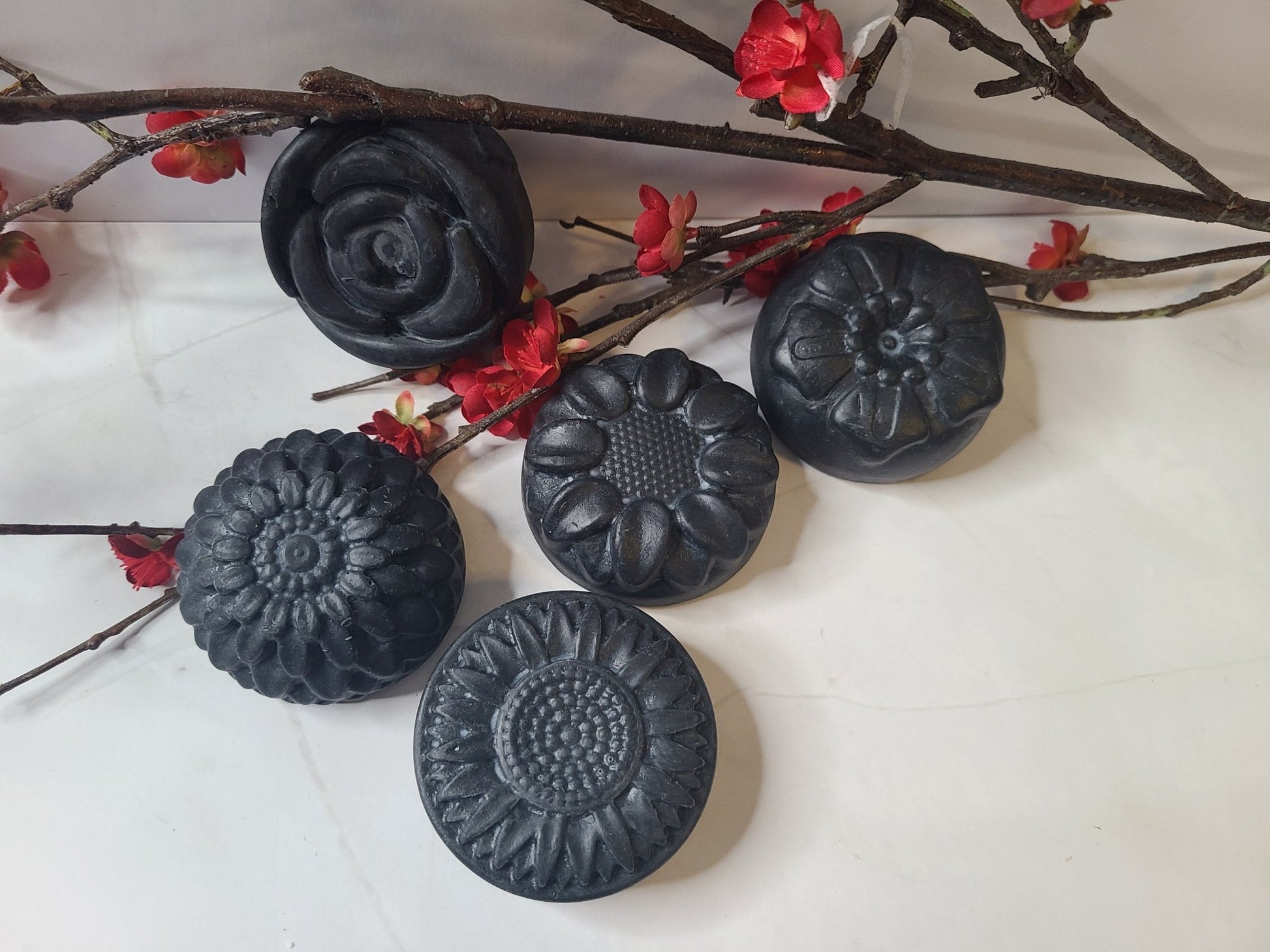 Detox Activated Charcoal Soap - Self - Care Treats